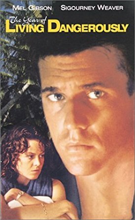 El año que vivimos peligrosamente (1982 Aventuras Peter Weir) DVDrip