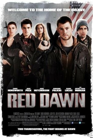 Red Dawn (Amanecer rojo) (2012) HDrip XviD Castellano