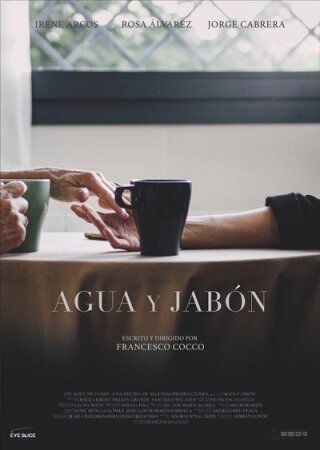 Agua y jabón BDrip MP4 Castellano